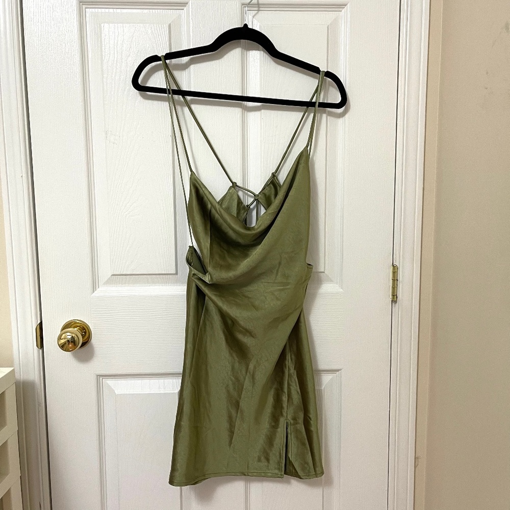 URBAN OUTFITTERS Kiss The Sky Dua Cutout Slip Dress - Picture 3 of 4